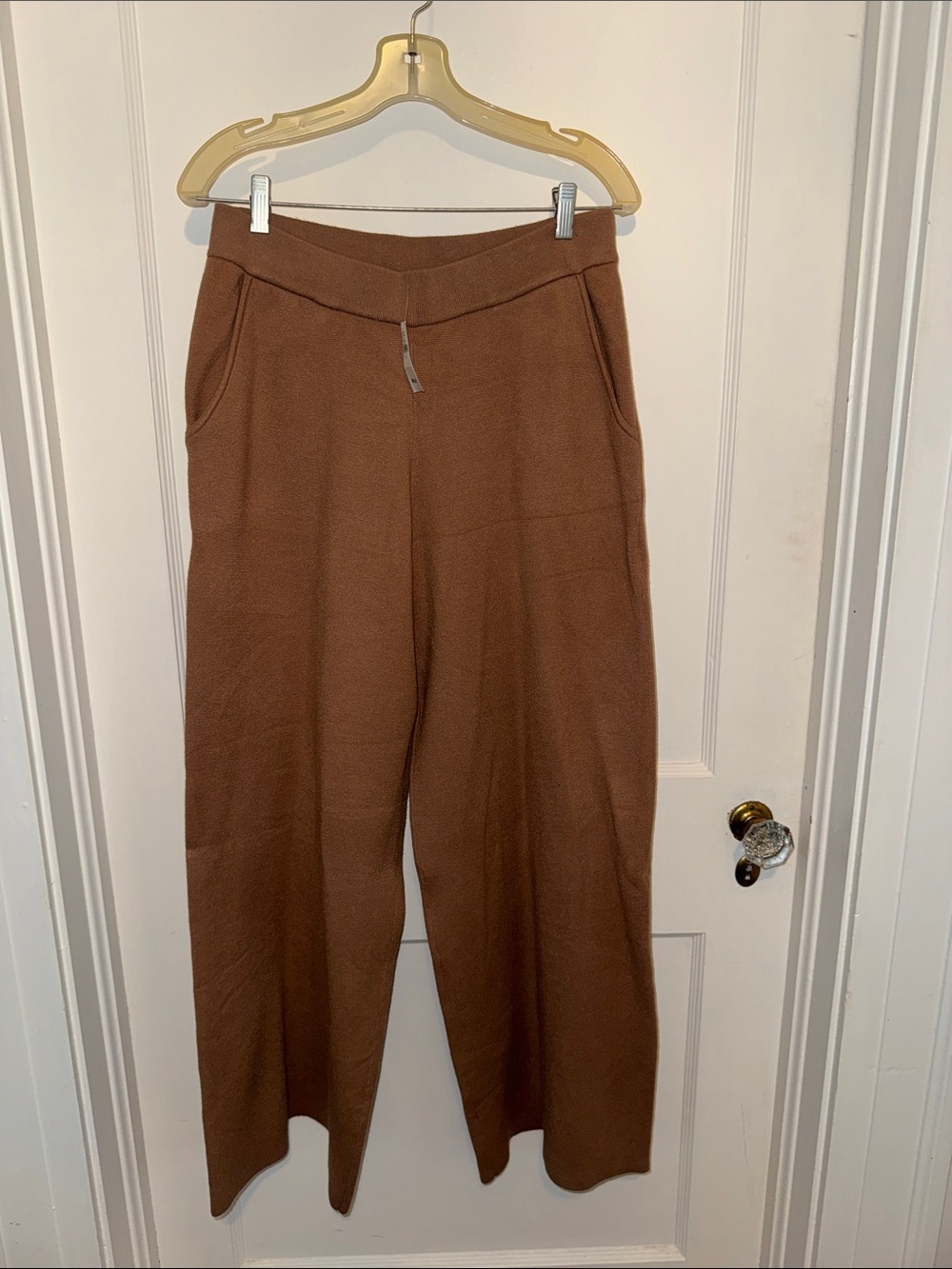 NWT Banana Republic tan sweater pants SZ M 31" inseam